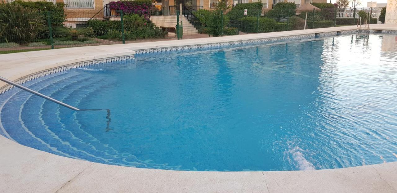 Escapada A La Costa Del Sol Apartment Fuengirola Bagian luar foto