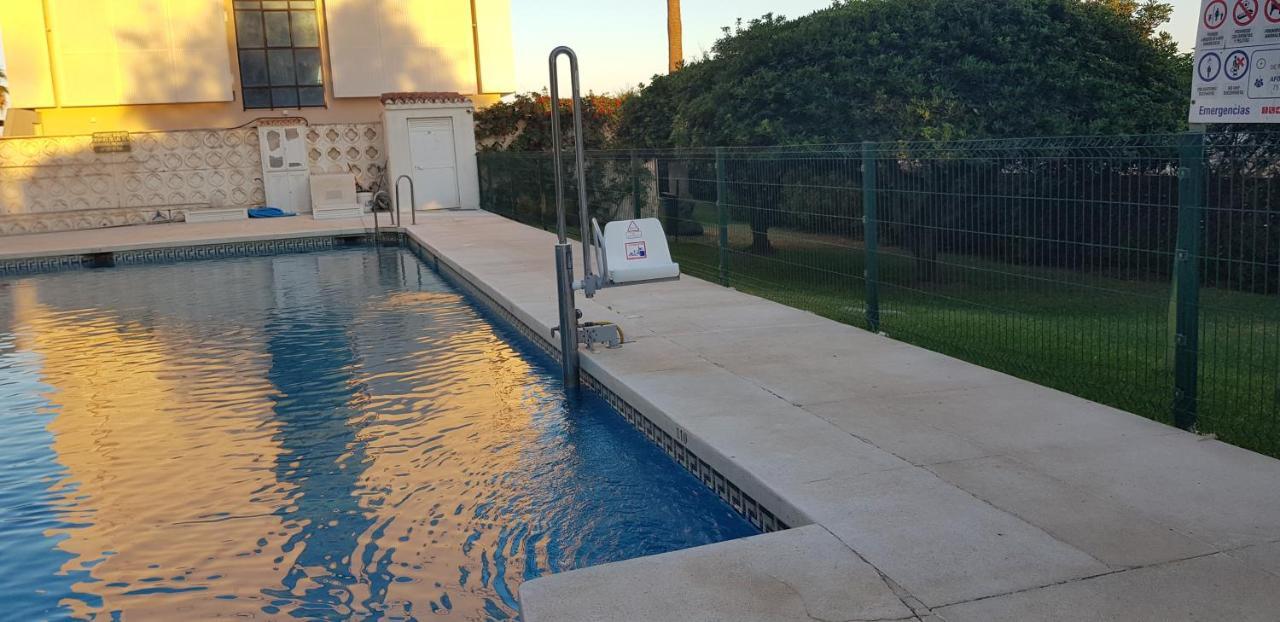 Escapada A La Costa Del Sol Apartment Fuengirola Bagian luar foto